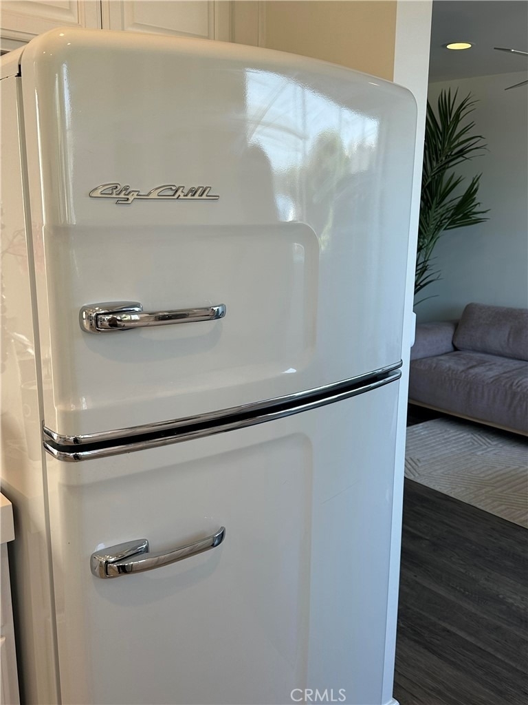 577 Ramona - Photo 10