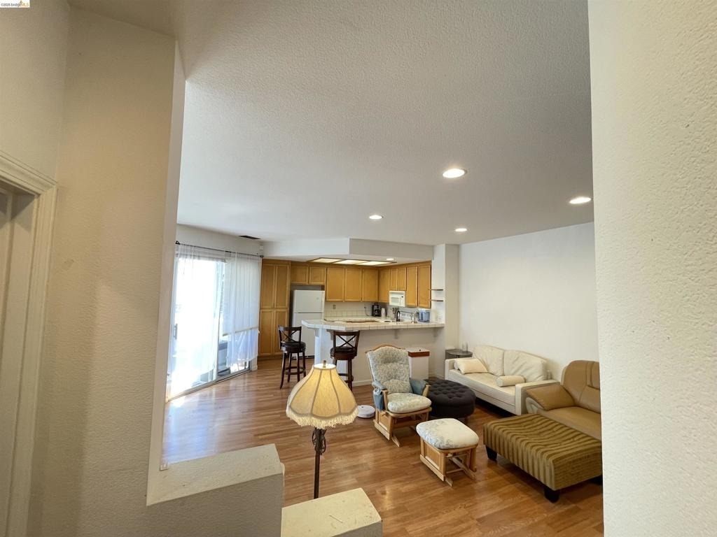 2507 Baywood Way - Photo 3