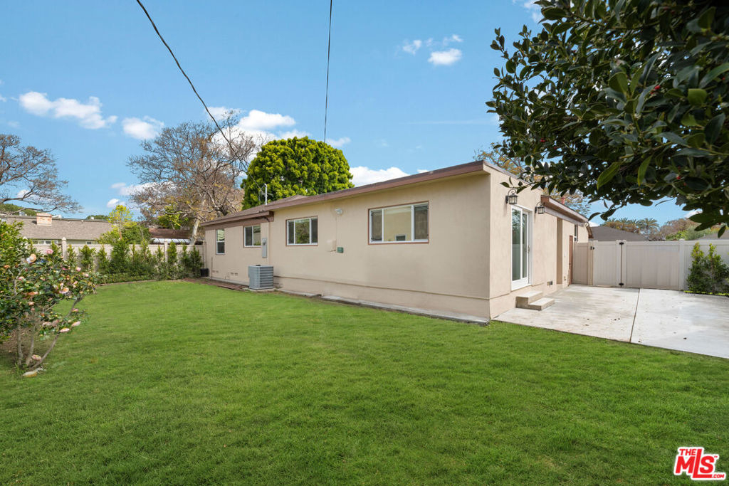 3101 Purdue Avenue - Photo 14