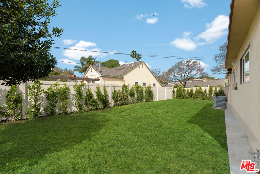 3101 Purdue Avenue - Photo 15