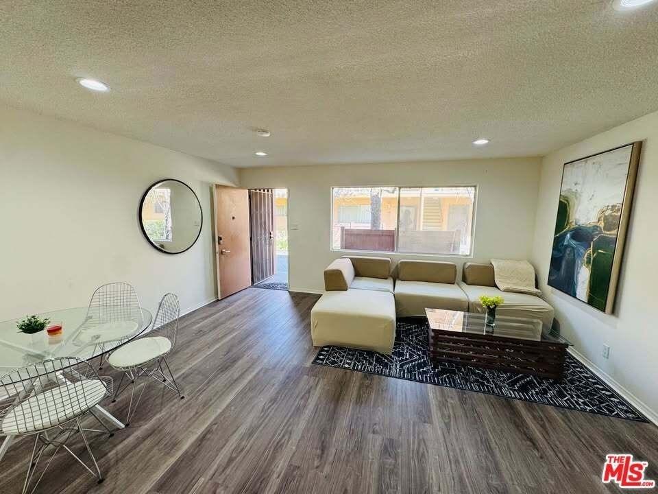 14903 S Normandie Avenue - Photo 15