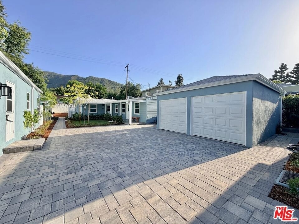 501 S Gaylord Drive - Photo 10
