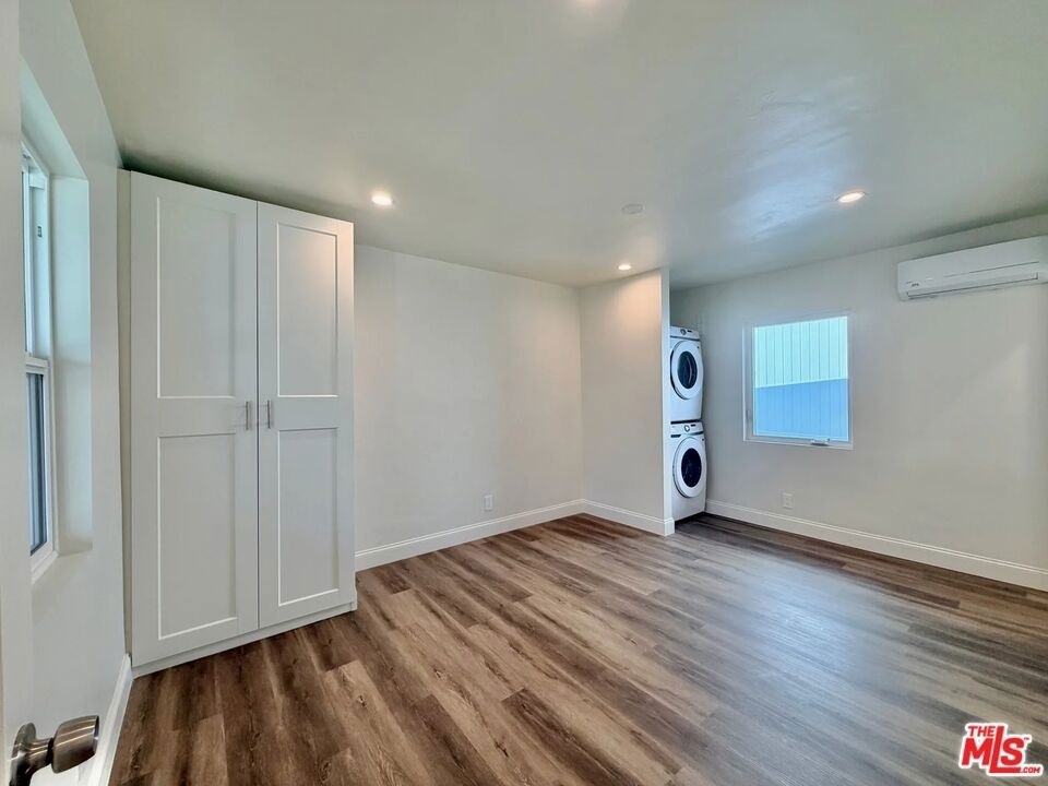 501 S Gaylord Drive - Photo 3
