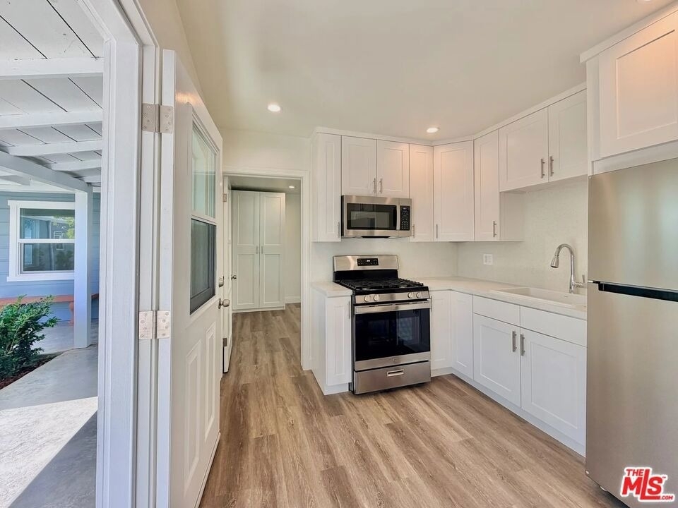 501 S Gaylord Drive - Photo 2