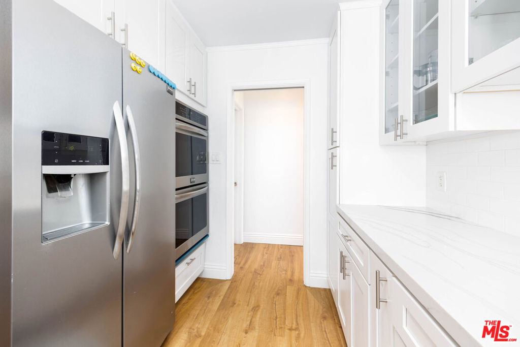 1110 W Muirlands Drive - Photo 13