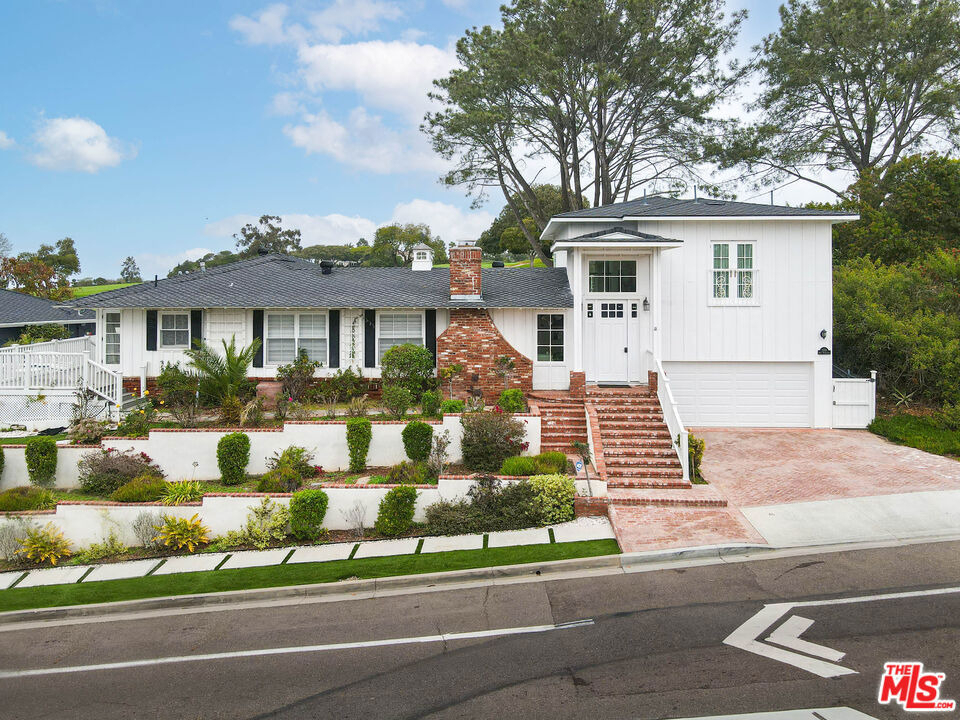 1110 W Muirlands Drive - Photo 34
