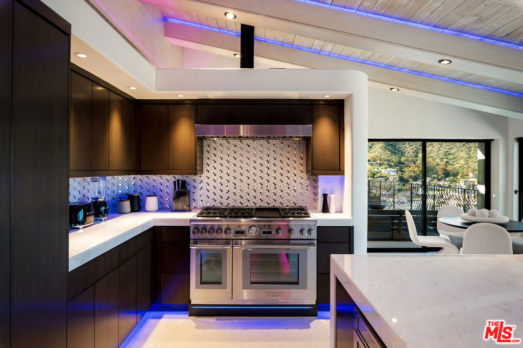 335 Wrigley Road - Photo 18