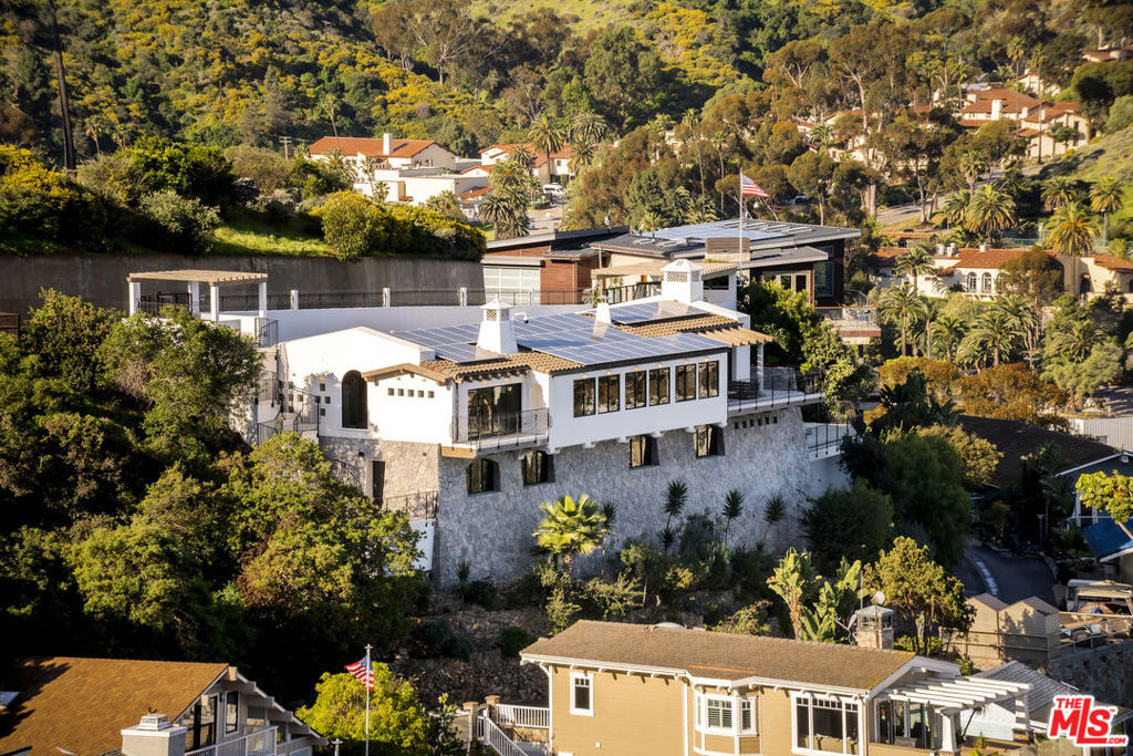 335 Wrigley Road - Photo 54