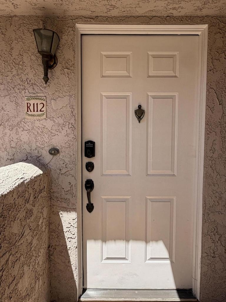 505 S Farrell Drive - Photo 2