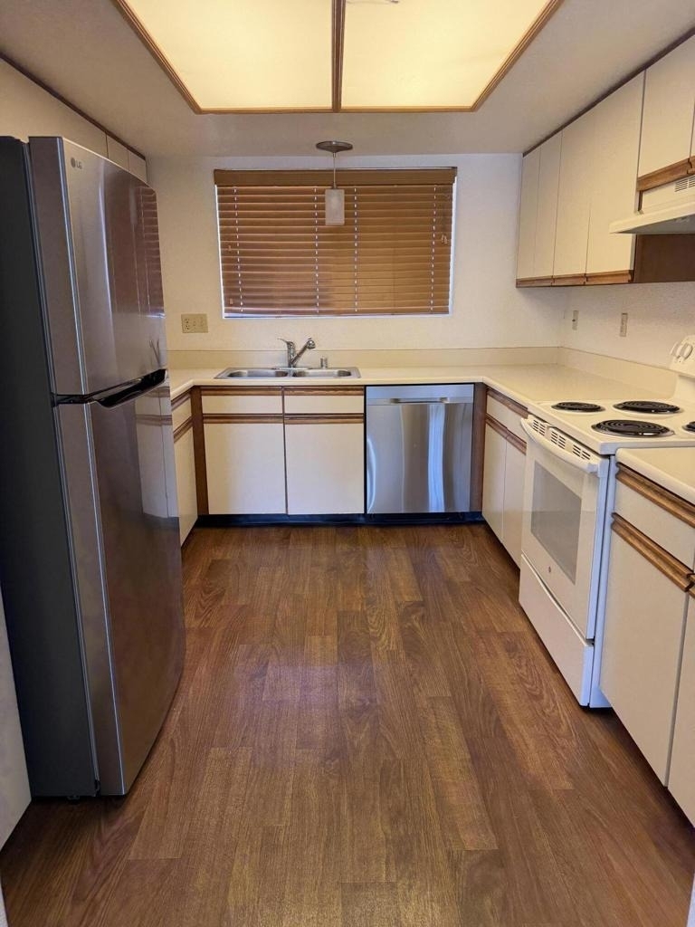 505 S Farrell Drive - Photo 5