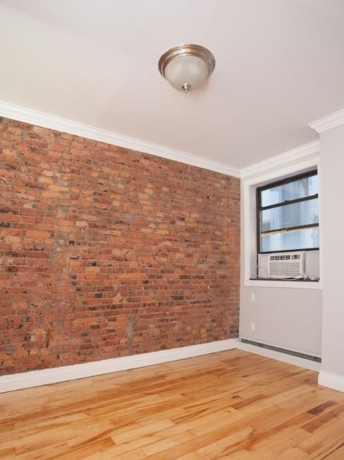 40 Avenue B - Photo 1