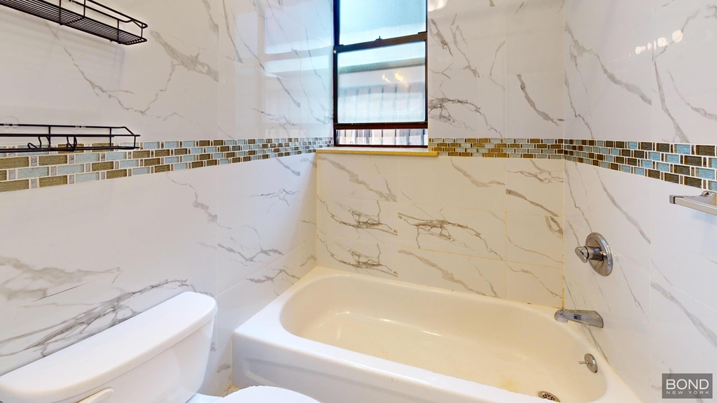 237 East 5th Street - Photo 5