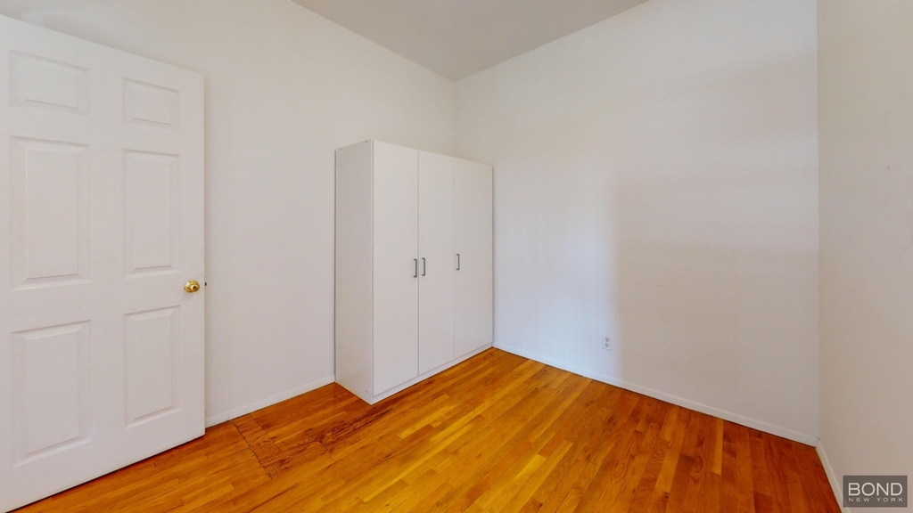 237 East 5th Street - Photo 4