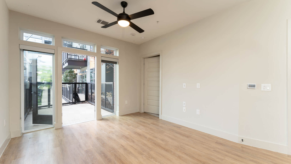 2900 Canton St - Photo 12