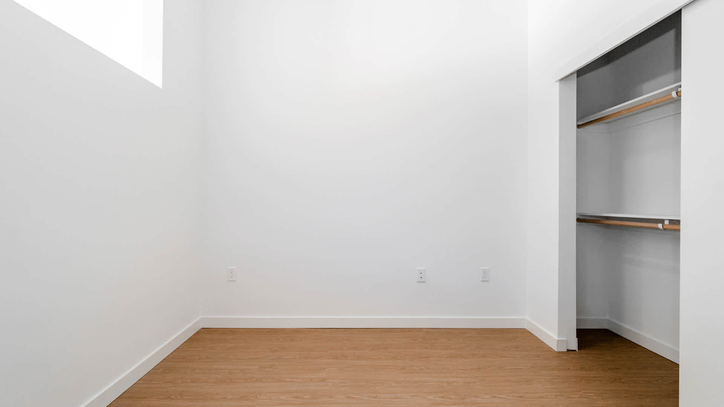 8020 161st Ave Northeast - Photo 31