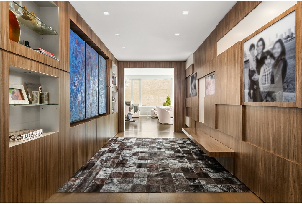 350 W Broadway - Photo 12