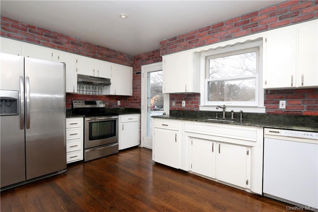158 Dykeman Road - Photo 3