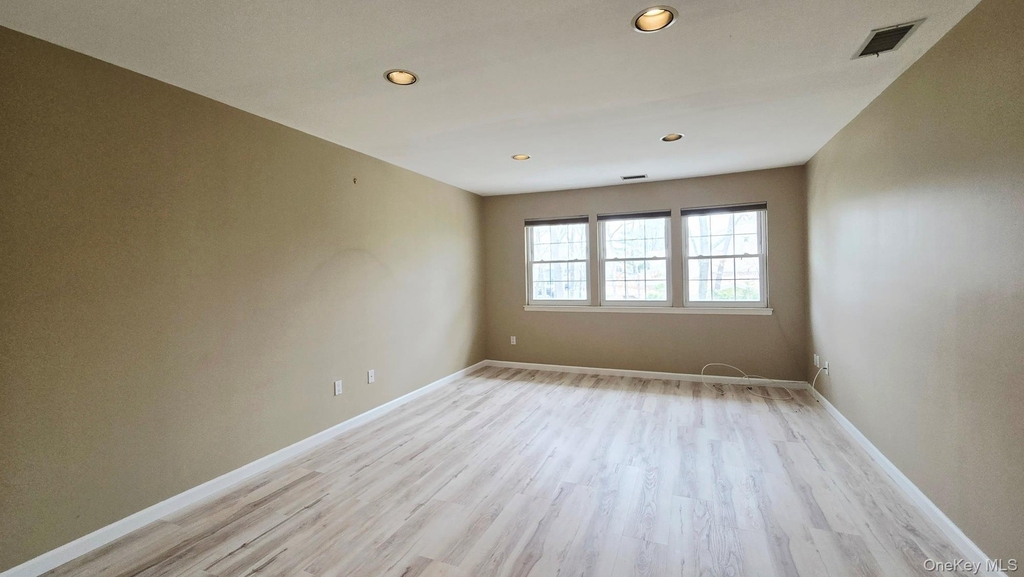 173 Colony Drive - Photo 13