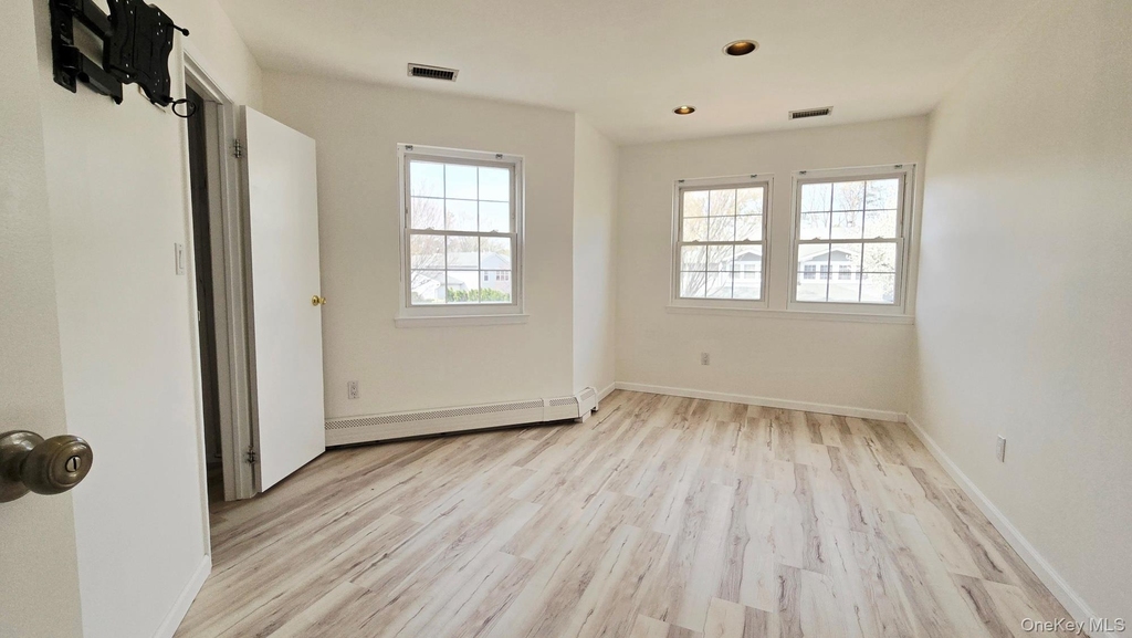 173 Colony Drive - Photo 10