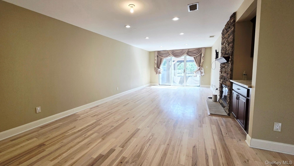 173 Colony Drive - Photo 4