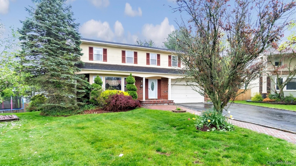 47 Carriage Road - Photo 1