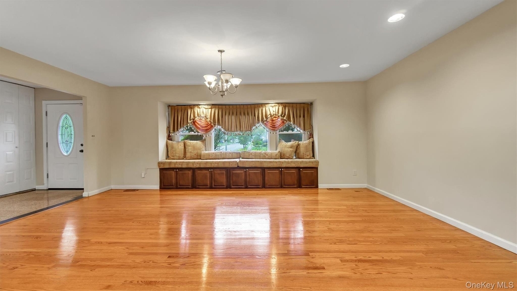 47 Carriage Road - Photo 6