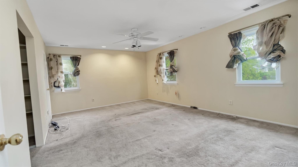47 Carriage Road - Photo 18
