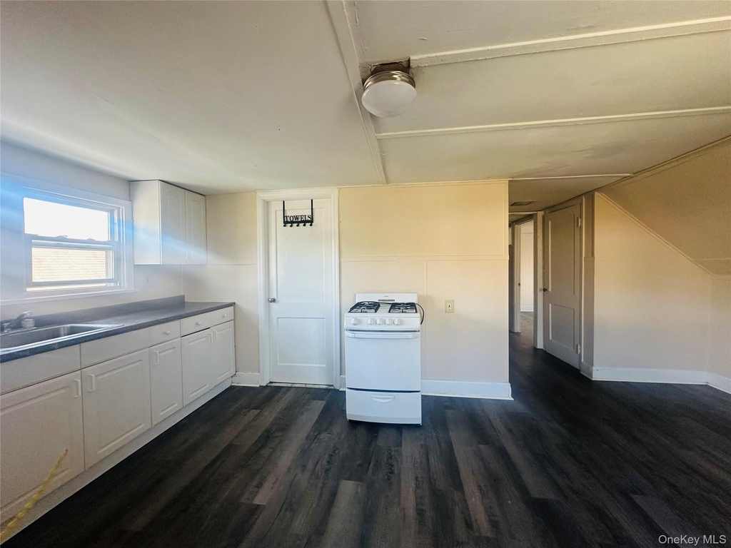 18 Taylor Avenue - Photo 11