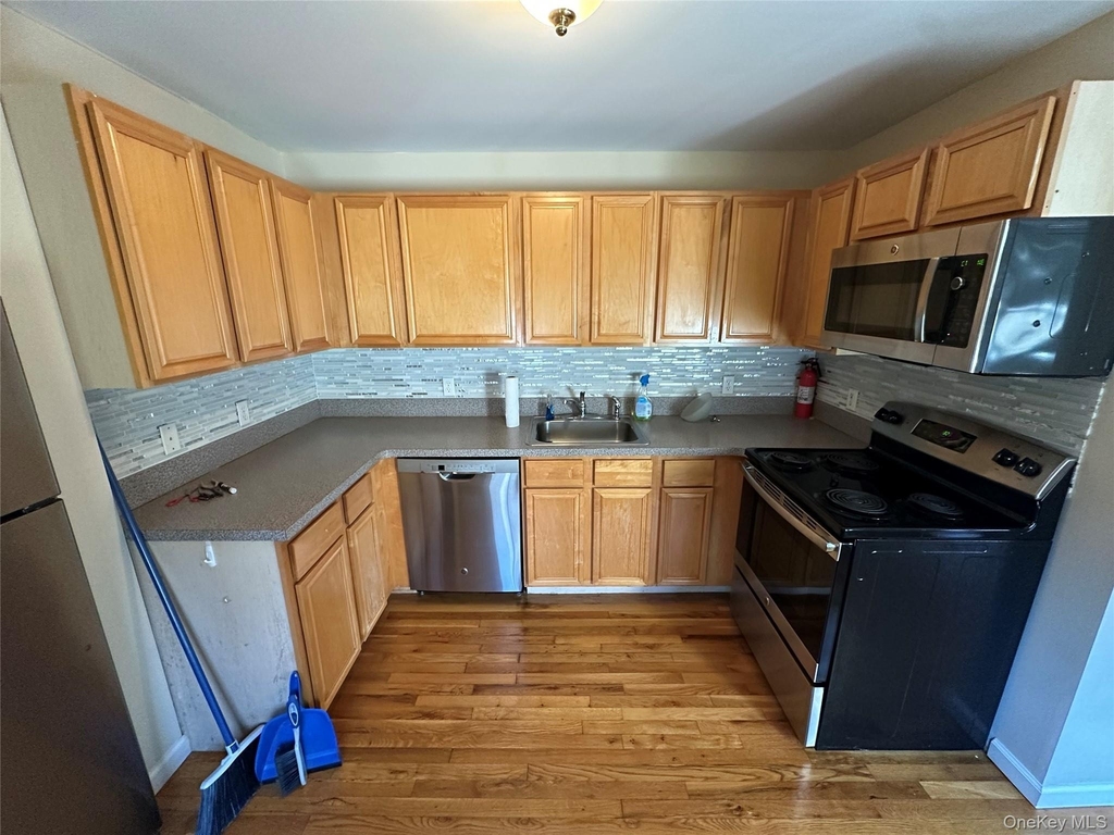 157 Route 202 - Photo 4