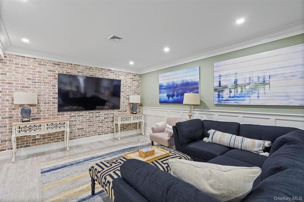 4 Goldman Court - Photo 17