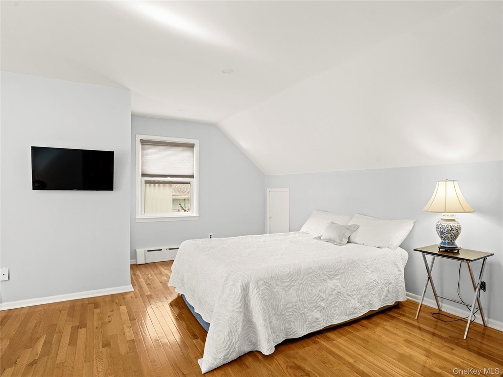 1035 Shore Acres Drive - Photo 13