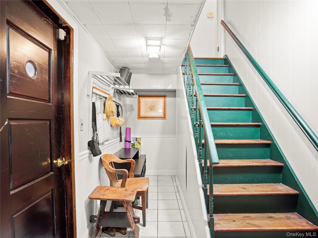 1035 Shore Acres Drive - Photo 16