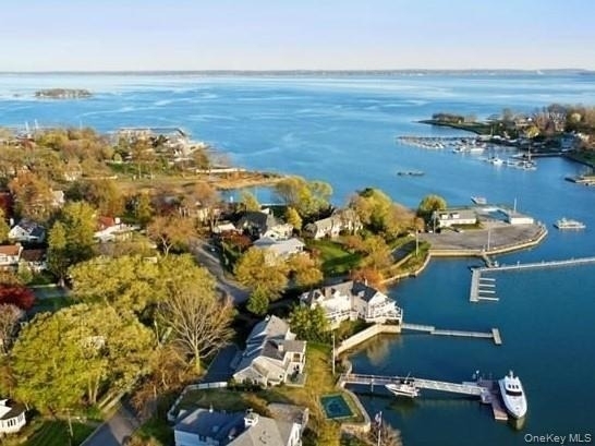 1035 Shore Acres Drive - Photo 24