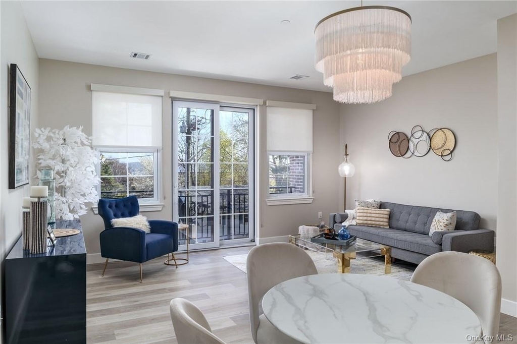 6 N Midland Avenue - Photo 4