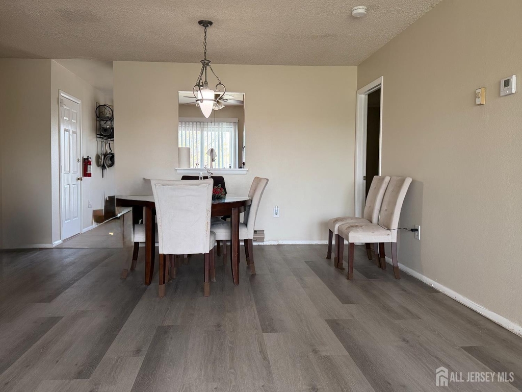 0-808n Sewell - Photo 2