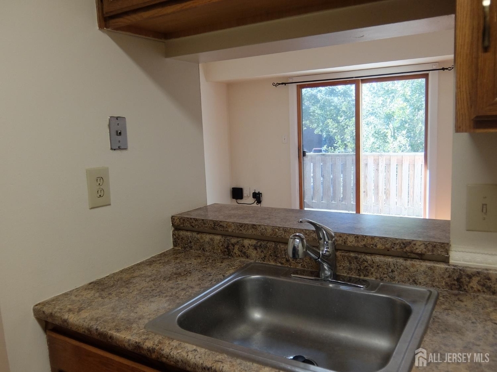 4906 Ravens Crest Drive - Photo 16