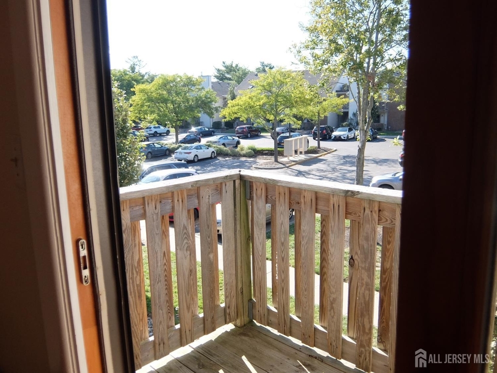 4906 Ravens Crest Drive - Photo 37