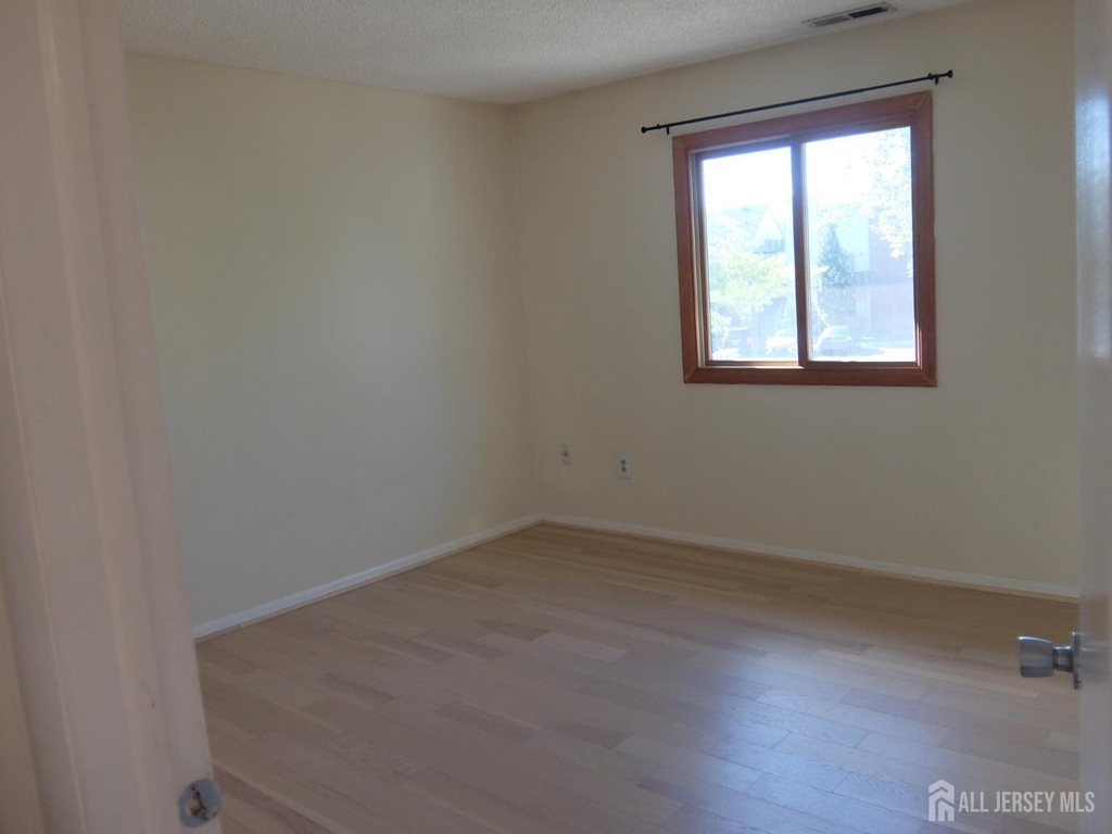 4906 Ravens Crest Drive - Photo 33