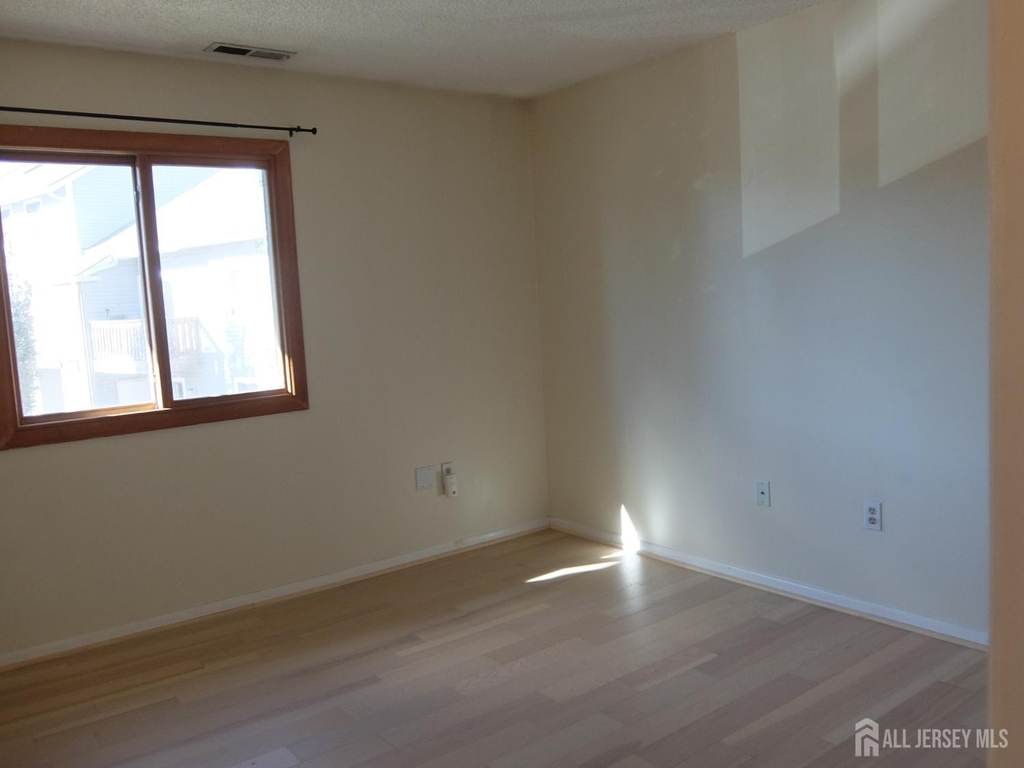 4906 Ravens Crest Drive - Photo 32