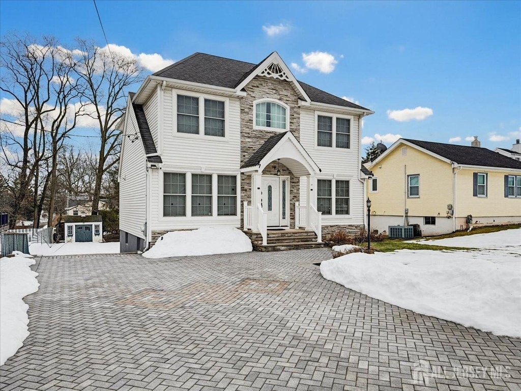 37 Jersey Avenue - Photo 1