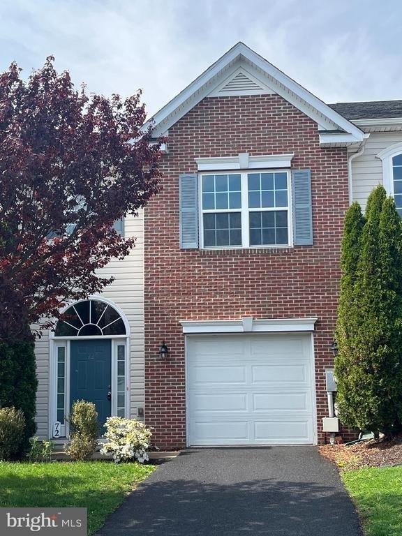 72 Chennault Trail - Photo 0