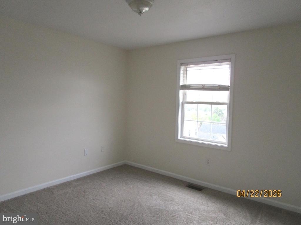 540 Thompson - Photo 1