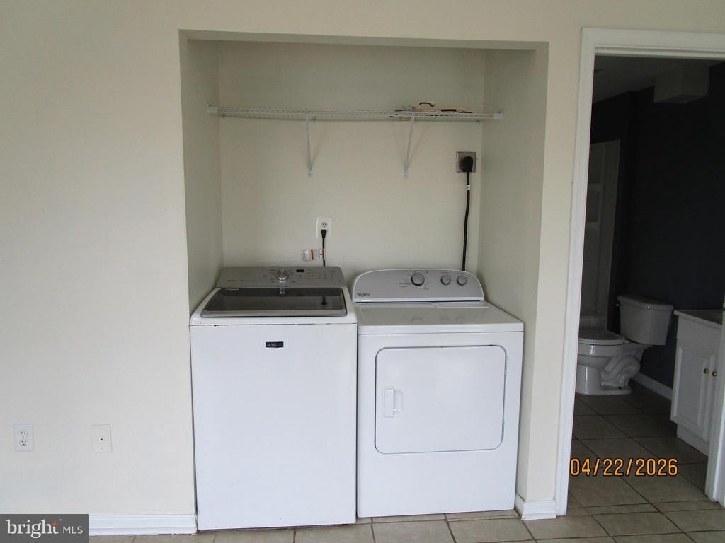 540 Thompson - Photo 9