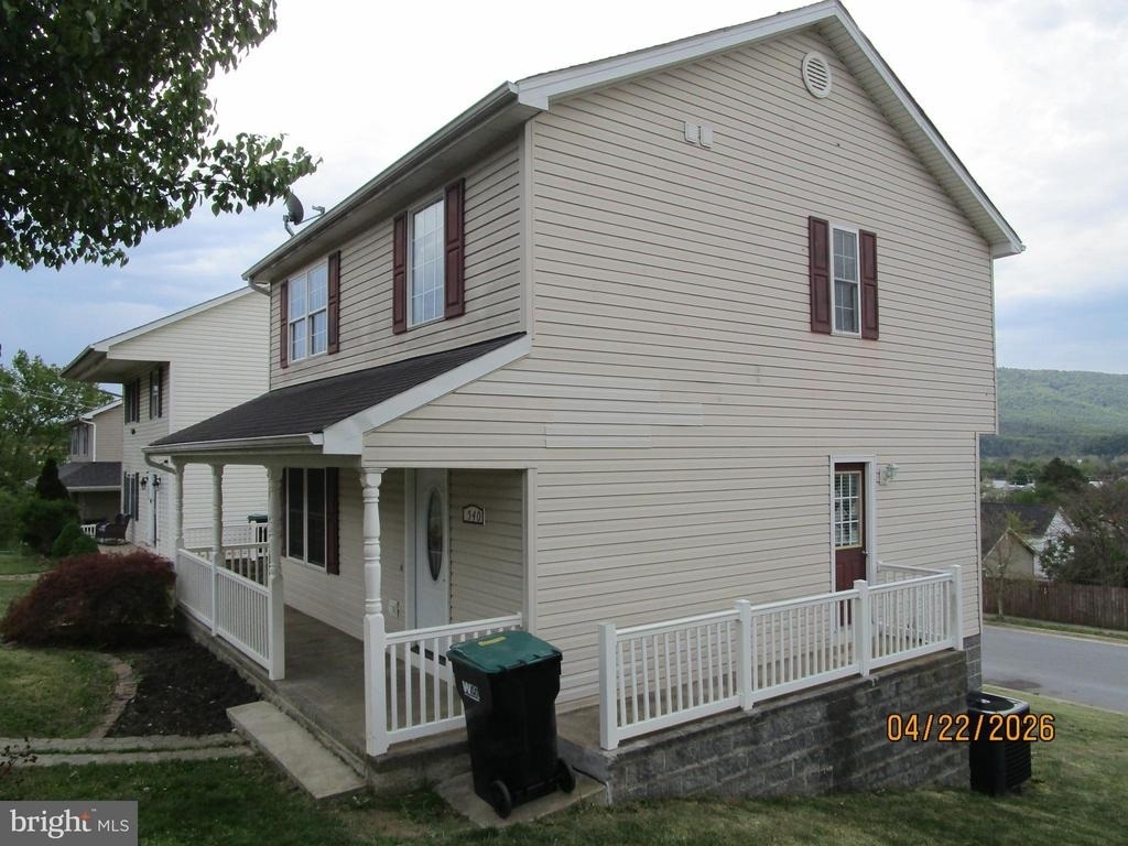 540 Thompson - Photo 22