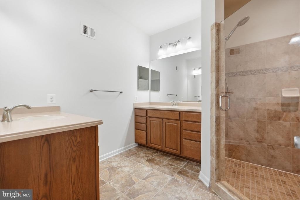 43849 Kingston Station Terrace - Photo 22