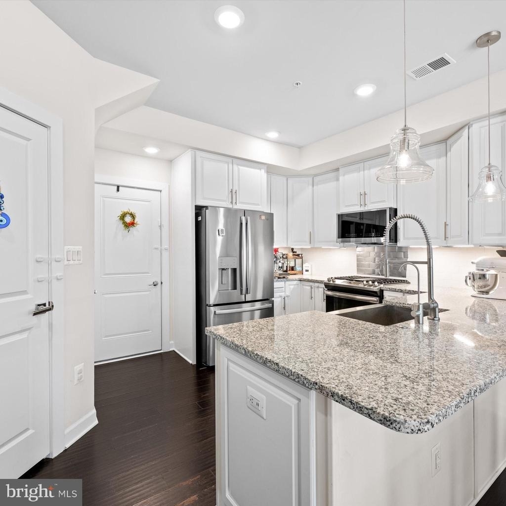 44674 Provincetown Drive - Photo 12