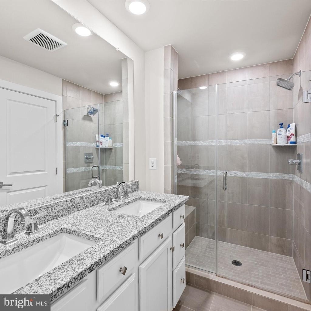 44674 Provincetown Drive - Photo 24