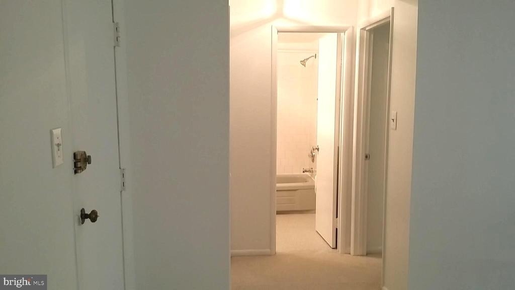 4360 Ivymount Court - Photo 2