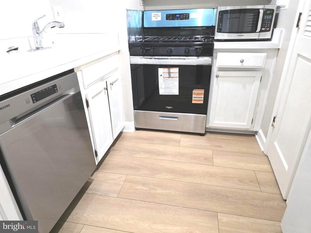 4360 Ivymount Court - Photo 10