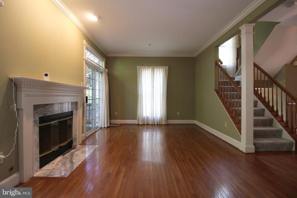 6032 Kelsey Court - Photo 4